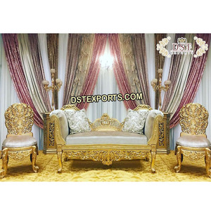 Élégant ensemble de canapé Love-Seat doré pour mariage musulman Décorations de mariage sculptées avec chaises pour cérémonies de fiançailles - Product Image 1