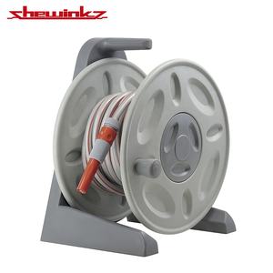 Moulinet d'arrosage mural manuel en plastique, pour jardin, 15M, offre spéciale - Product Image 2