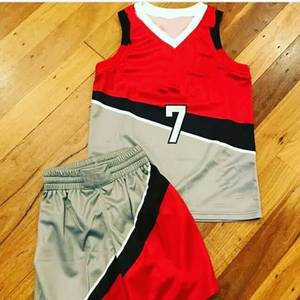 Camiseta de baloncesto de tamaño personalizado y pantalones cortos de estilo deportivo a precio de fábrica con el mejor diseño de logotipo y opción de talla grande Servicio OEM - Product Image 1