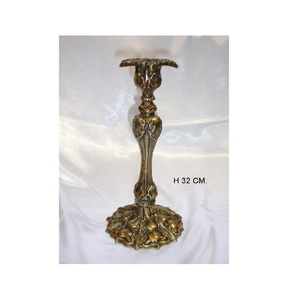 Hot Premium Vantage Unique Fancy Modern Luxury Design Vela decorativa en relieve para la decoración del hogar y la sala de estar - Product Image 1