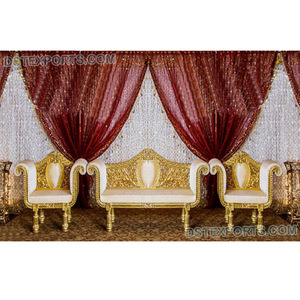 Juego de Sofás Dorados Tallados a Mano para Bodas Punjabi, Hermoso Sofá de Matrimonio con Tallado a Mano y Sillas, Sofá Blanco para Bodas Musulmanas, Australia - Product Image 1
