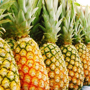 <b>Fresh</b> <b>Pineapple</b>/ Canned <b>Pineapple</b> Slices in Natural Syrup - Product Image 4