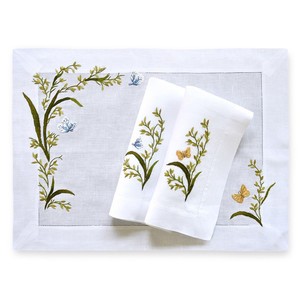 Ensemble de sets de table et de serviettes brodés, plateau en lin de haute qualité, set de table et serviettes à ourlet festonné, broderie Quang Thanh - Product Image 1