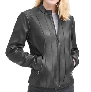 Veste de motard courte en peau d'agneau à col montant et fermeture éclair centrale en cuir véritable souple Vêtements d'extérieur à la mode pour femmes - Product Image 2