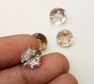 Rutilo Dorado Natural de 6mm, Calidad AAA, Corte Facetado, Certificado IGI, Calibrado, Tratado Térmicamente, Venta al Por Mayor - Product Image 4