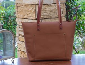 Fourre-tout en cuir véritable de conception personnalisée élevée de client pour des femmes sac de bébé d'ordinateur portable multicolore toutes les saisons TBB-0024 - Product Image 2