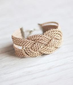 Pulsera Beige, Pulsera de Cuerda Marrón Hecha a Mano, Mágica - Product Image 1