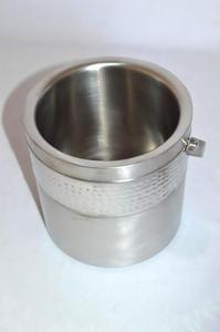 Vantage Fancy Hot New Arrival 40oz Beer Cooler Holder Vacuum Beer Bottles Can Cooler 40 Oz With Handle <b>Insulated</b> Stainless Steel - Product Image 3