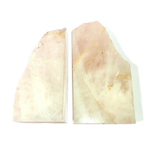Sujetalibros de cristal de cuarzo rosa Natural de piedra - Product Image 3