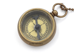 Tùy Chỉnh Khắc Brass <span class=keywords><strong>Compass</strong></span> Vòng Cổ Với Đính Cườm Chuỗi Và Quà Tặng Trường Hợp Cổ Điển Mặt Dây Chuyền Đồ Trang Sức Cho Engagement Anniversary Đảng - Product Image 3