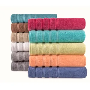 Toallas de baño 100% algodón Toalla de baño de calidad suave de lujo para baño con logotipo bordado Toalla de baño de golf de la India