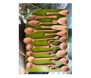 ช้อนไม้ที่มีหลายรูปทรง - Product Image 1