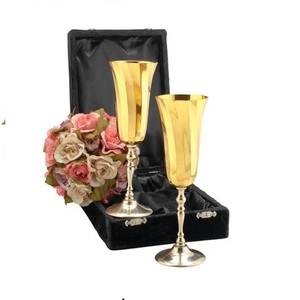 Iglesia, Alicia, juego con caja de terciopelo, Brassworld, India, 2 uds. - Product Image 1