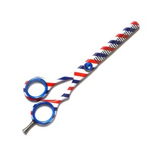 กรรไกรตัดผมใบมีดสแตนเลสพร้อมสกรูปรับได้สำหรับร้านเสริมสวย - Product Image 5