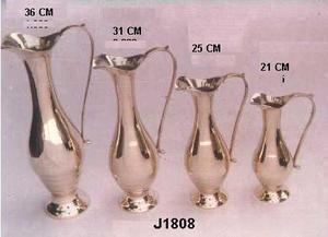 Carafe de Vase à fleurs en laiton moulé de haute qualité avec miroir polonais origine indienne artisanat en laiton en métal pour la décoration de salon à la maison - Product Image 5