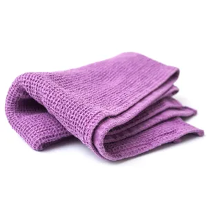 Toalha de banho personalizada para uso em hotel em muitas cores Nova coleção de toalhas de banho 100% OEM de qualidade macia atacado na Índia.