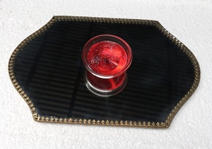Plateau de service décoratif en verre pour la décoration de la maison et du bureau pour le service de bonbons - Product Image 5