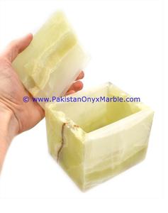 Boîte à bijoux en marbre d'onyx vert vintage, fabriquée à la main au Pakistan pour les cadeaux de mariage - Product Image 6