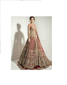 Traje de Novia Lehenga de Diseñador Pakistaní con Bordado Zardosi 2019 - Product Image 1