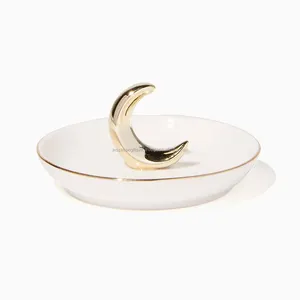 Supporto per anello da dito in metallo e vetro a mezzaluna con placcatura in oro lucido e finitura smaltata bianca a forma di luna migliore qualità