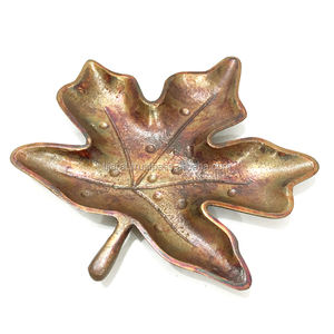 Table de mariage décoratif moderne en métal forme de feuille plateau de service pour la maison hôtel et restaurants avec logo personnalisé - Product Image 2