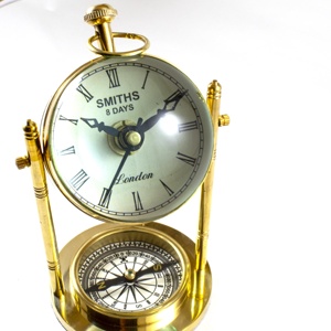 Reloj de bola de cuarzo analógico de latón náutico con brújula Mesa de escritorio de metal Regalo de novedad SAIDC2425 - Product Image 1