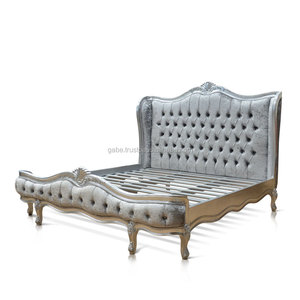 Lit en bois massif argenté antique de France, lits en bois indonésiens d'Asie - Product Image 2