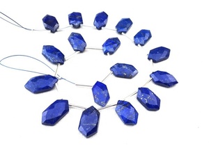 Magnifique 1 brin Lapis Lazuli naturel de qualité supérieure pierre précieuse à facettes forme hexagonale perles de Briolette vente en gros - Product Image 3