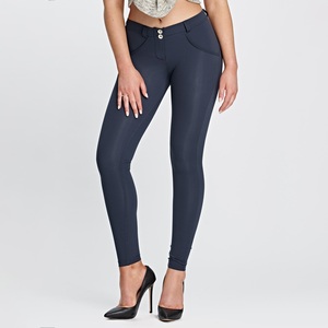 Chic Street Style Combo de dos piezas Pantalones de pierna ancha a rayas y Tops de moda lisos para mujer Skinny Fit para ropa de oficina relajada - Product Image 1