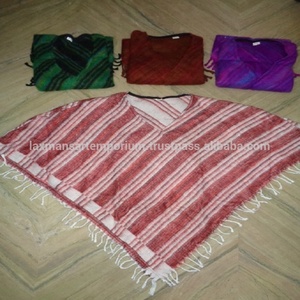 Vente en gros de ponchos d'hiver en laine pour hommes modèle Tringle sweat à capuche et sweat-shirts en acrylique rayés pour le temps froid de l'Inde - Product Image 1