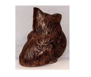 Chaton et boule de laine antique, urn en aluminium pour ceintures - Product Image 4