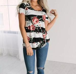 Camiseta de manga corta con estampado Floral para mujer, remera informal holgada para colección en línea de Albania - Product Image 2