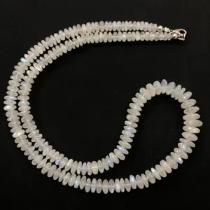 Collier de perles de pierres précieuses en pierre de lune arc-en-ciel blanc naturel de 8mm 10mm avec fermoir en argent sterling 925 fournisseur en ligne - Product Image 1