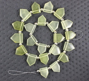 Facettes en forme de pentagone, Agate verte naturelle, fabrication de bijoux, idées de bricolage, fabrication en gros - Product Image 5