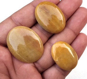 Juego de piedras preciosas sueltas de 3 piezas de Grado Superior Aventurina amarilla natural Cabujones de forma ovalada con parte posterior plana lisa al por mayor - Product Image 3