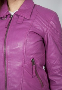 Elegante chaqueta de cuero de Napa rosa para mujer Crocheted Soft Genuine Sheep Skin Modern Twist on Classic Biker Fashion - Product Image 5