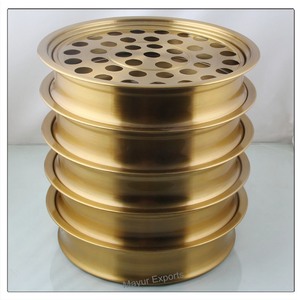 Juego de Bandejas para Servir Comunión con Acabado en Latón Dorado de Alta Calidad MAYUR EXPORTS - Product Image 2