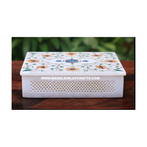 Caja Blanca de mármol incrustada - Product Image 1