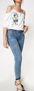 Pantalon en Denim pour femmes, pantalon en denim de qualité supérieure, broderie fleur, pantalon skinny - Product Image 2