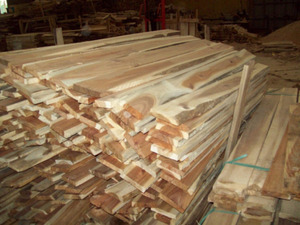 MEJOR PRECIO DE MADERA DE ACACIA ASERRADA PARA PALÉS EN VIETNAM - Product Image 3