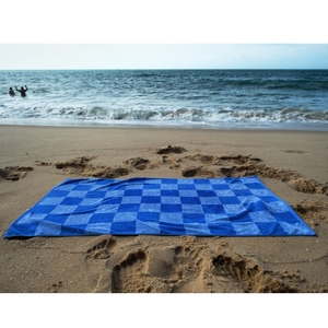 Dernière conception professionnelle 100% OEM bonne qualité fil teint Serviette de plage de golf pour une utilisation sur la plage Fabricant en Inde - Product Image 1