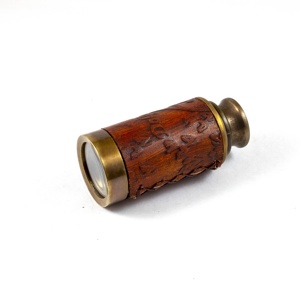 กล้องส่องทางไกล Spyglass ขนาดเล็กทำจากทองเหลืองเงางามพร้อมกล่องไม้สมอเรือของขวัญที่สมบูรณ์แบบสำหรับสำนักงานตกแต่งบ้านทำจากโลหะผสมหนังแก้ว - Product Image 2