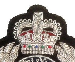 Insignes de blazer Royal Club personnalisables de haute qualité 3D classique brodé fil Patch Crest OEM uniformes en tissu à coudre - Product Image 2