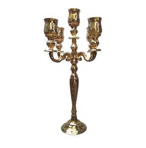 Candelabro de aluminio con mosaico de espejo dorado con copa de vidrio estilo Hurricanes para bodas y decoraciones navideñas para pisos - Product Image 1