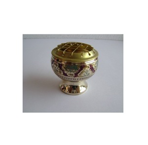 Nouveau brûleur d'encens en métal attrayant en gros décor de Temple brûleur d'encens personnalisé brûleur d'encens en laiton en résine pour la vente supérieure - Product Image 1