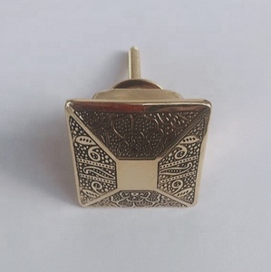 Lametierartz Bouton de meuble rond auto-adhésif en laiton martelé fait main, motif paon Art Déco, écologique, pour tiroir et armoire, usage intérieur - Product Image 4