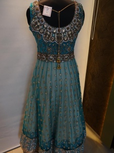 Salwar Kameez de Mujer, Semi-Cosido, de Georgette, Bordado, Último Modelo (Trajes Salwar Kameez) - Product Image 6