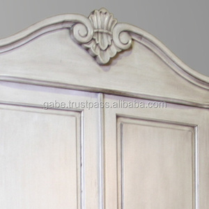 Armoire classique de style français, finition en bois d'acajou blanc vieilli - Product Image 2
