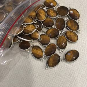 8mm 10mm 12mm Ojo de tigre Piedras preciosas Oval Plata Bisel Conectores para la fabricación de joyas Fabricante Precio al por mayor Cerrar ofertas - Product Image 1
