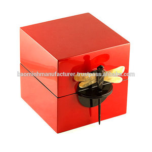กล่องเครื่องประดับเคลือบเงาแบบพิเศษพร้อมตัวล็อคแบบแมลงปอจากเวียดนาม - Product Image 2